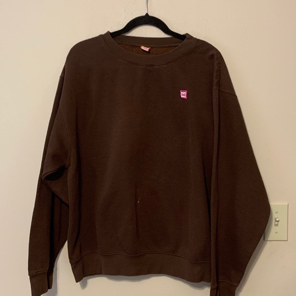 dunkin donuts brown sweatshirt